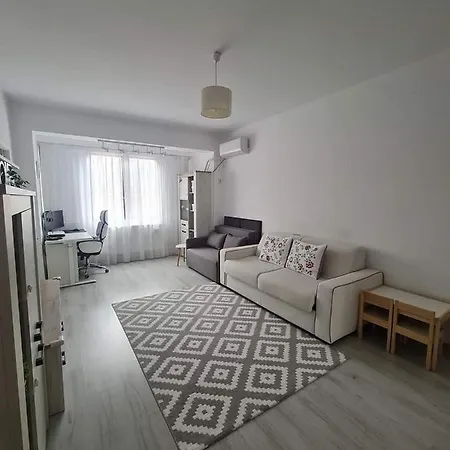 Garsonieraa Lägenhet *